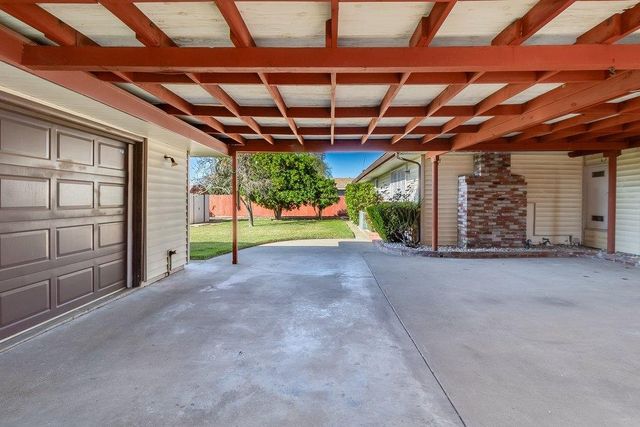 10486 Spaulding Way, Rancho Cordova, CA 95670