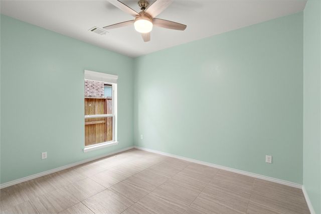2110 Cinnamon Teal Circle, Brookshire, TX 77423