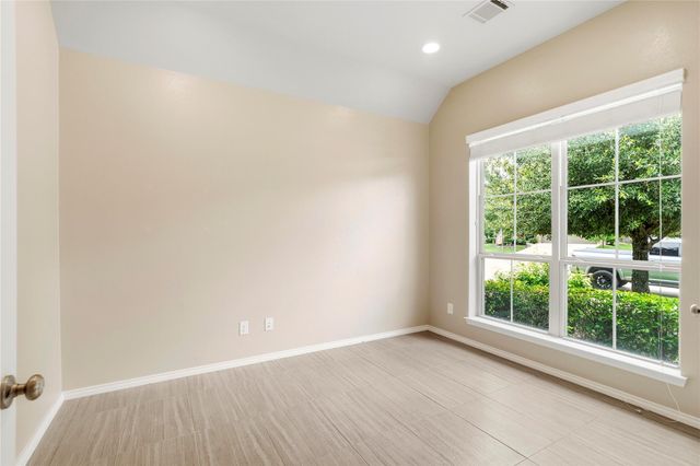 2110 Cinnamon Teal Circle, Brookshire, TX 77423