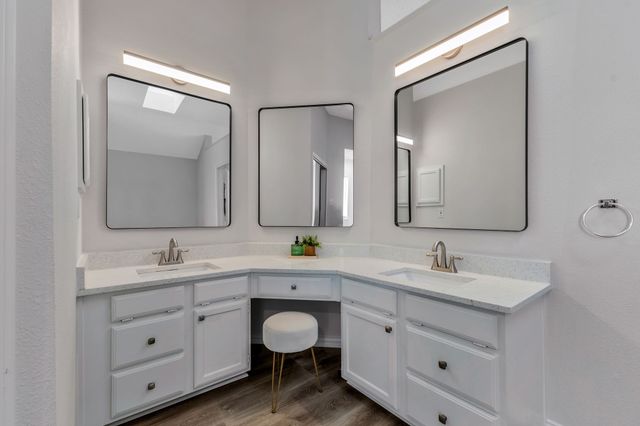 2554 Melissa Court, Carrollton, TX 75006