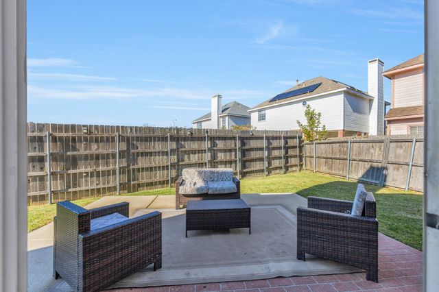 2554 Melissa Court, Carrollton, TX 75006
