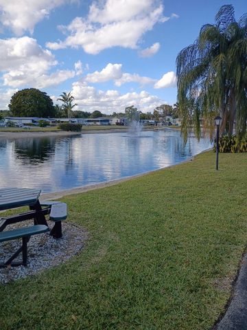 8702 Duchess Court E 352, Boynton Beach, FL 33436