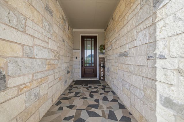 2328 Roaring River TRL, Leander, TX 78641