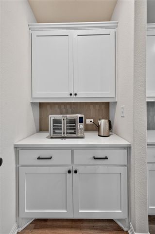 2328 Roaring River TRL, Leander, TX 78641
