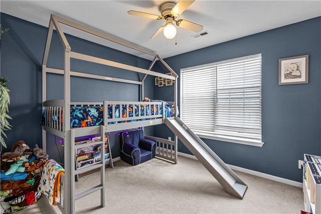 6322 Pelican CRES S, Suffolk, VA 23435