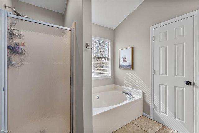 6322 Pelican CRES S, Suffolk, VA 23435