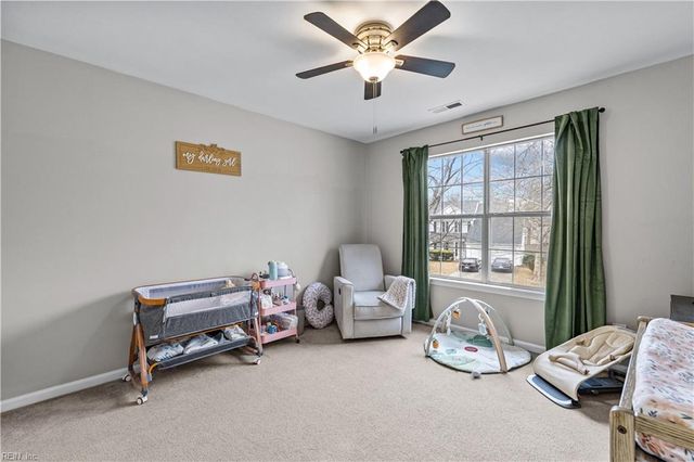 6322 Pelican CRES S, Suffolk, VA 23435