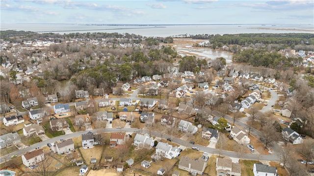 6322 Pelican CRES S, Suffolk, VA 23435