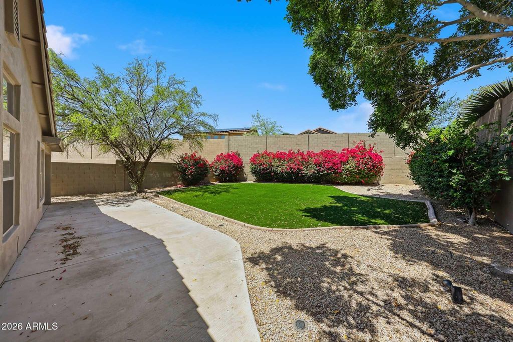 Image 32 of property listing at 10224 E FIREWHEEL Drive, Scottsdale, AZ 85255