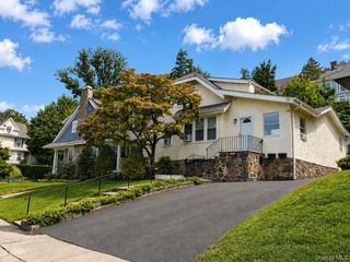 120 S Broadway 1, Tarrytown, NY 10591