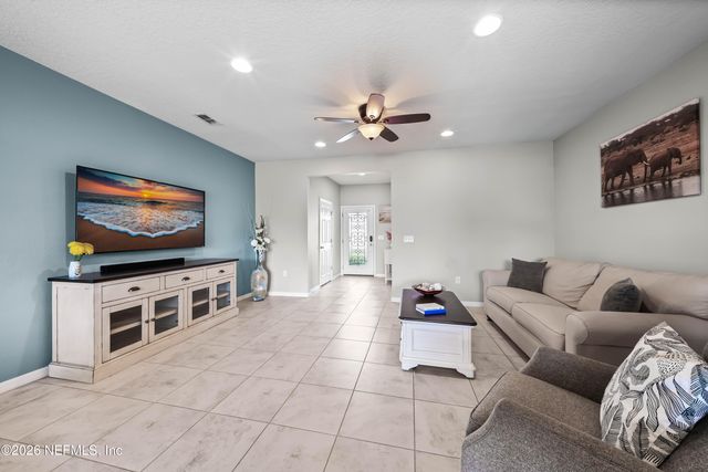 7022 COLDWATER Drive, Jacksonville, FL 32258