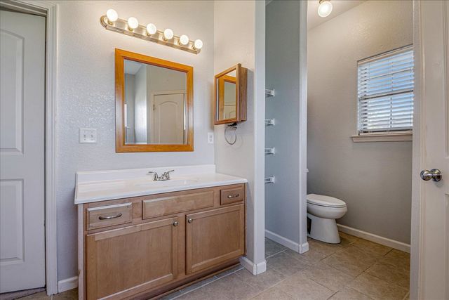 239 BLAYDES DR, Atoka, TN 38004