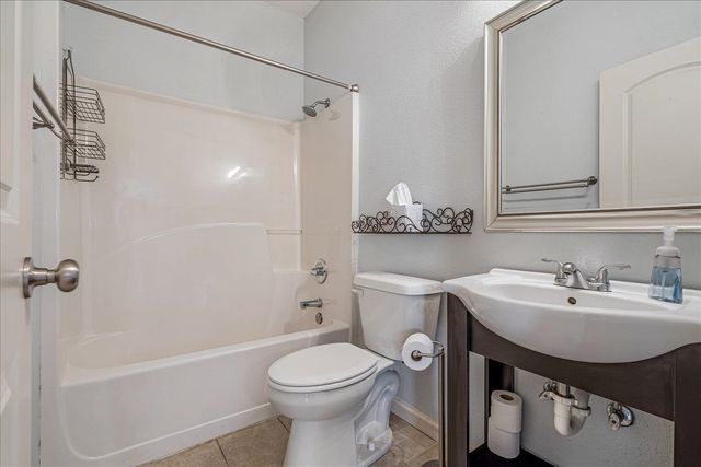 239 BLAYDES DR, Atoka, TN 38004