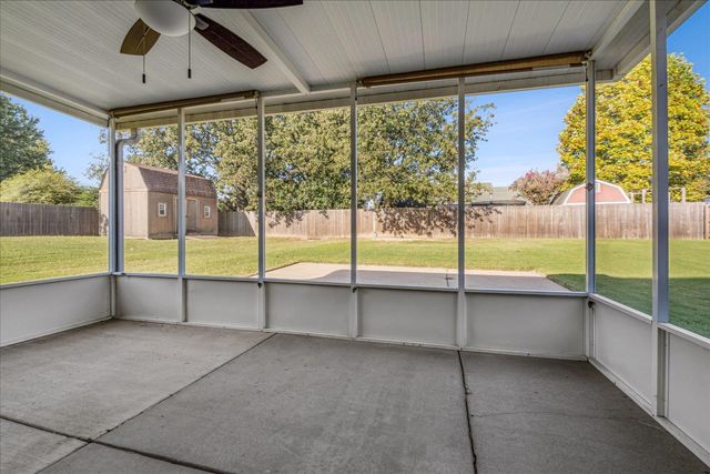 239 BLAYDES DR, Atoka, TN 38004