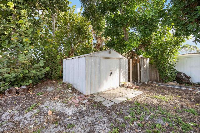 6723 WASHINGTON PLACE, Bradenton, FL 34207