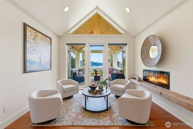 3915 Bayview Lane, Gig Harbor, WA 98332