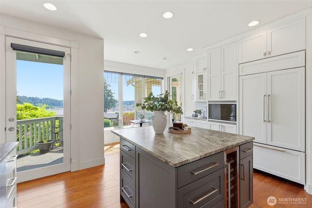 3915 Bayview Lane, Gig Harbor, WA 98332