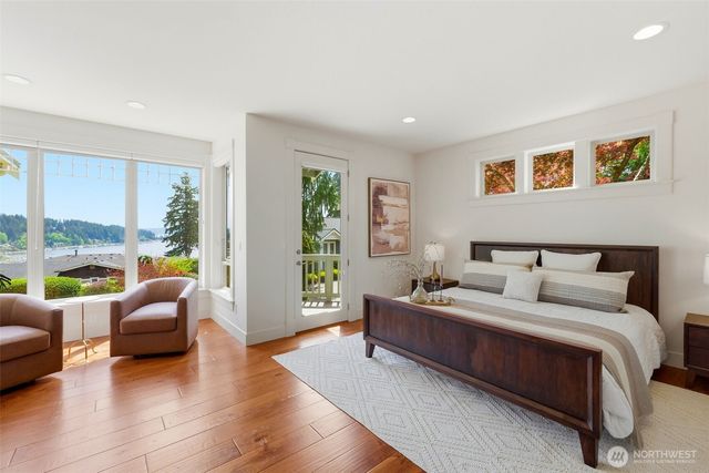 3915 Bayview Lane, Gig Harbor, WA 98332