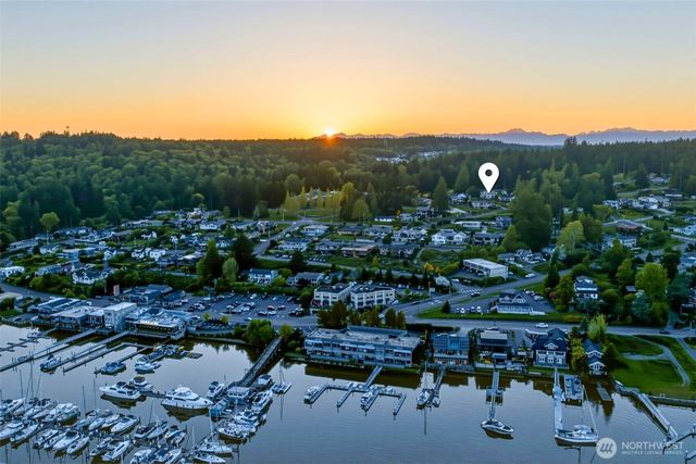3915 Bayview Lane, Gig Harbor, WA 98332
