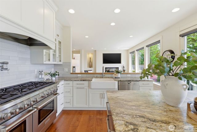 3915 Bayview Lane, Gig Harbor, WA 98332