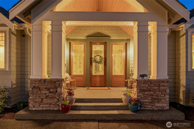 3915 Bayview Lane, Gig Harbor, WA 98332