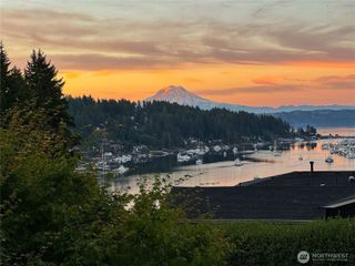 3915 Bayview Lane, Gig Harbor, WA 98332