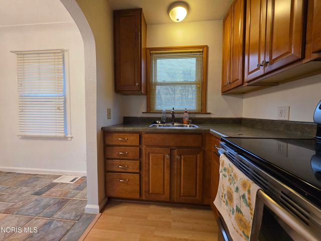 5742 Vail Avenue, Toledo, OH 43623