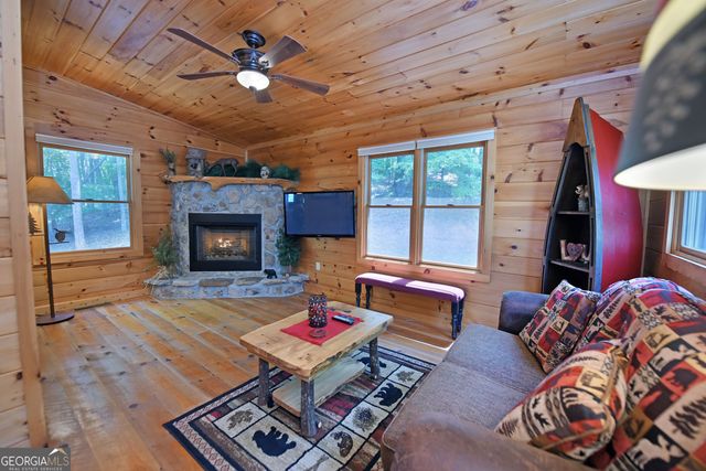 97 Deer Ridge, Morganton, GA 30560