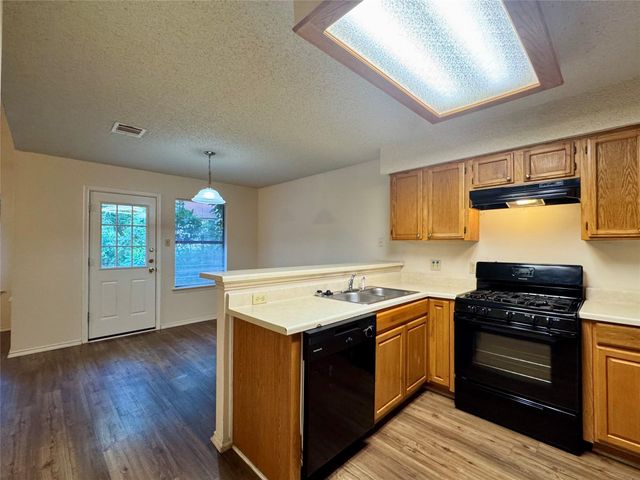 12919 Humphrey DR, Austin, TX 78729