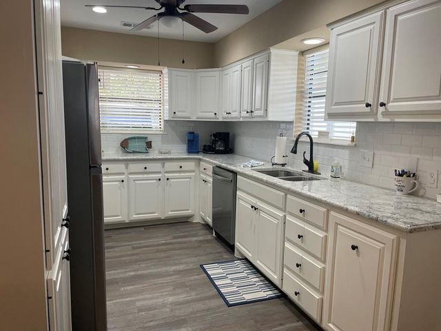 2570 Sleepy Hollow Road, San Angelo, TX 76904