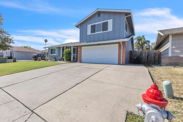 5920 Valley Hi Dr, Sacramento, CA 95823