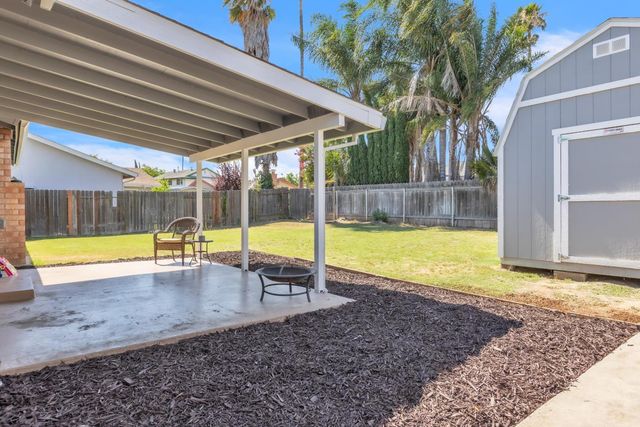 5920 Valley Hi Dr, Sacramento, CA 95823