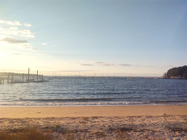16 The Boulevard, Sea Cliff, NY 11579
