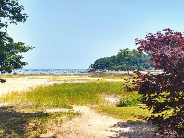 16 The Boulevard, Sea Cliff, NY 11579