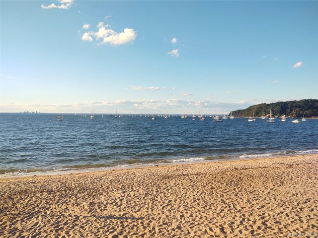 16 The Boulevard, Sea Cliff, NY 11579