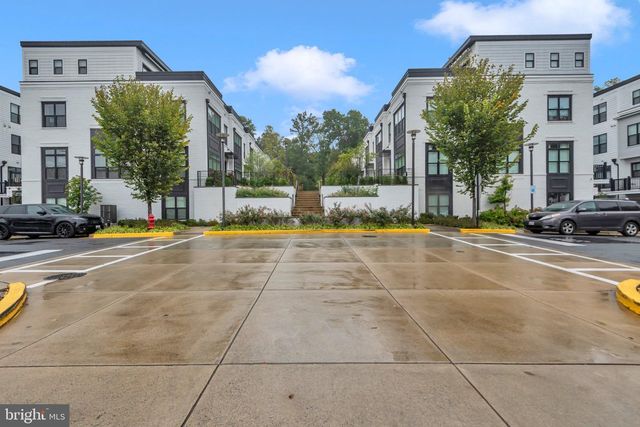 11326 EMERALD PARK RD, Potomac, MD 20854