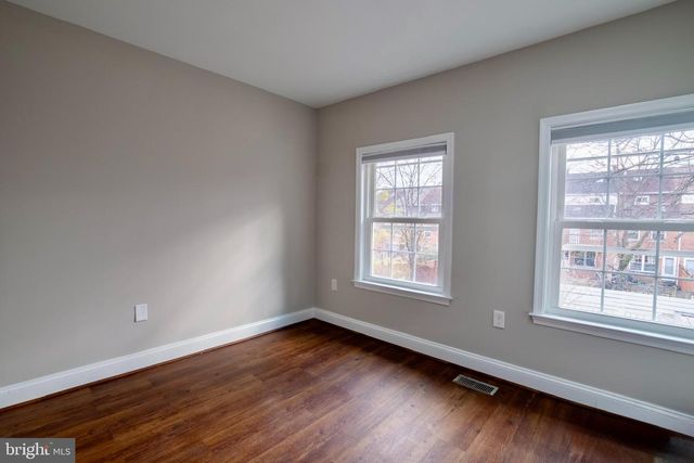 1805 E LAMLEY ST, Baltimore, MD 21231