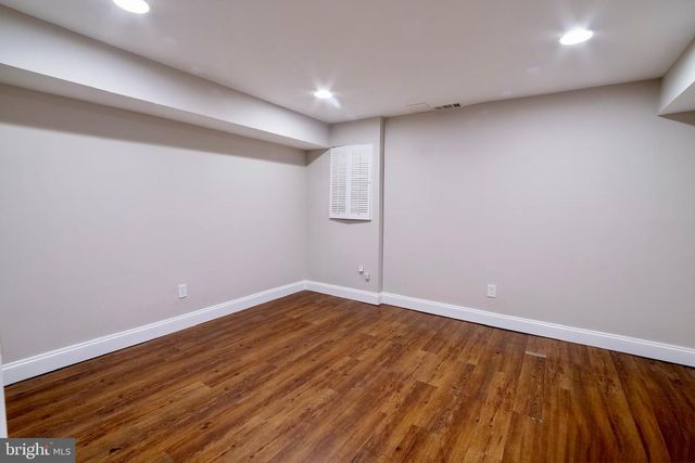 1805 E LAMLEY ST, Baltimore, MD 21231