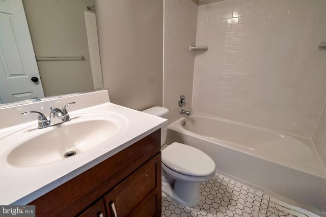 1805 E LAMLEY ST, Baltimore, MD 21231