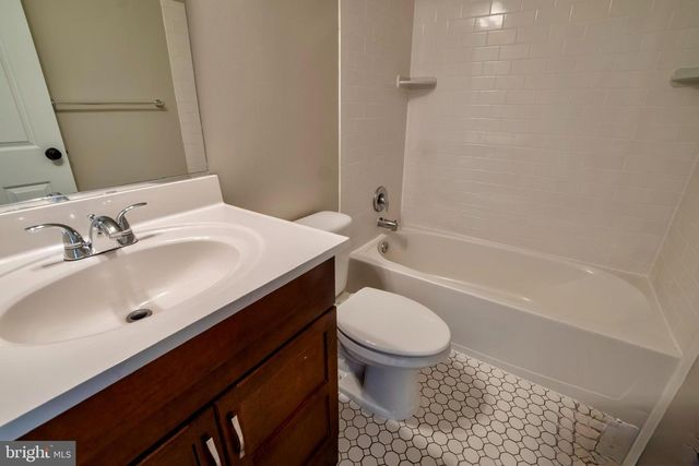 1805 E LAMLEY ST, Baltimore, MD 21231