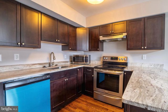 1805 E LAMLEY ST, Baltimore, MD 21231