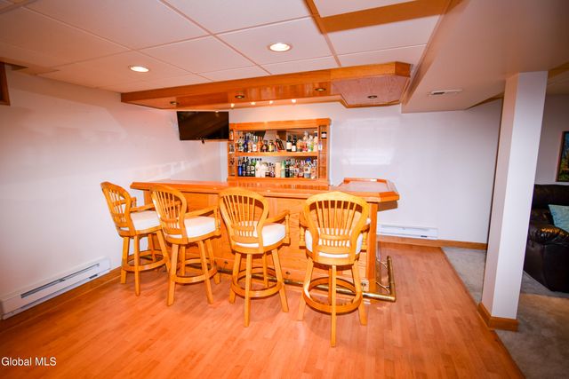 15 Longwood Drive, Clifton Park, NY 12065