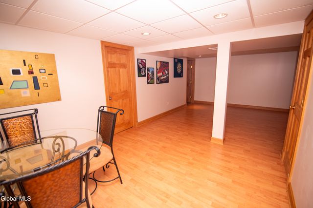 15 Longwood Drive, Clifton Park, NY 12065