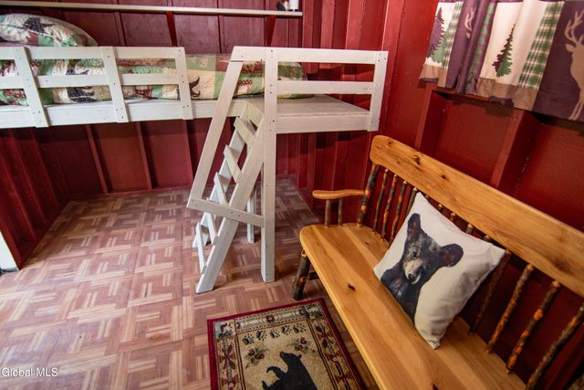 15 Longwood Drive, Clifton Park, NY 12065