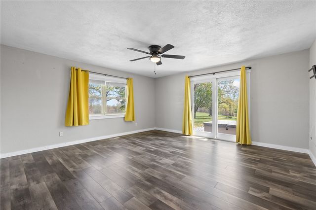 5303 Hickory Hills Lane, Harrison, AR 72601