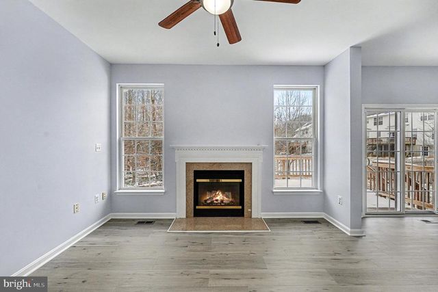 6219 HOT SPRING LN, Fredericksburg, VA 22407