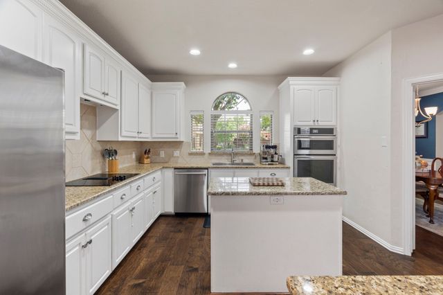 3245 White Spruce Drive, Frisco, TX 75033