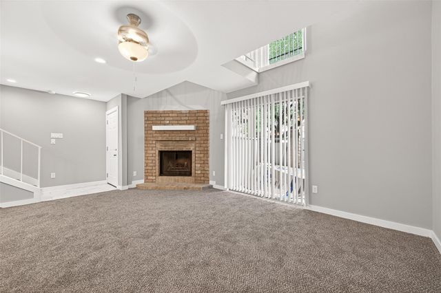 2800 Jeanetta Street 1602, Houston, TX 77063