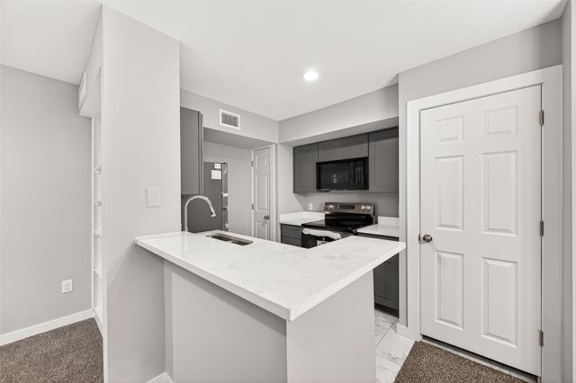 2800 Jeanetta Street 1602, Houston, TX 77063