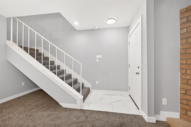 2800 Jeanetta Street 1602, Houston, TX 77063
